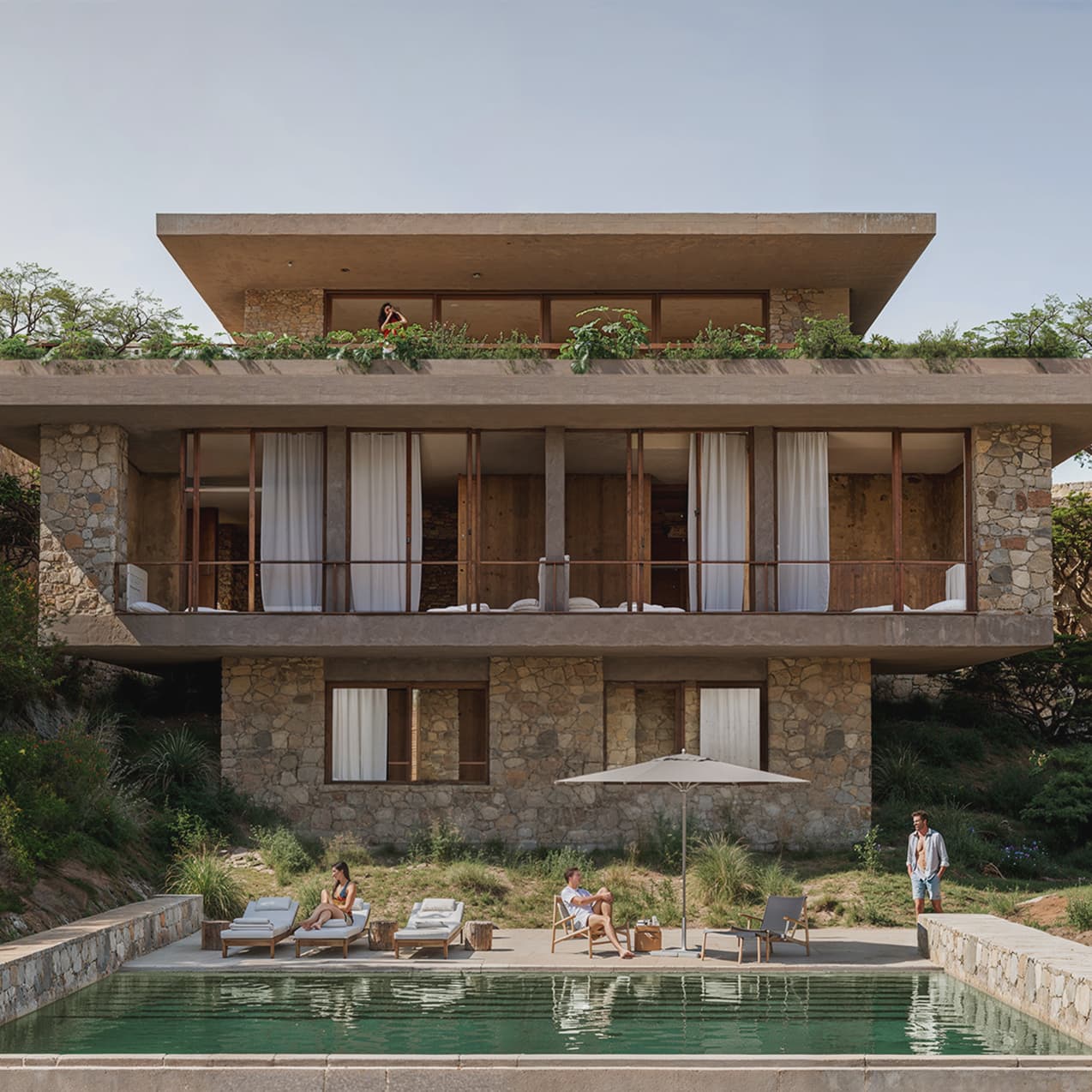 Villa Poniente — exterior view